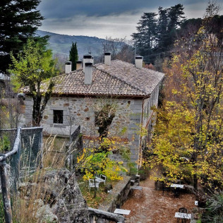 Escapada con Desayuno en Posada Peña Pintada (Cercedilla, Madrid)