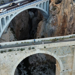 Puenting en el Barranco de Mascarat (Calpe, Alicante)
