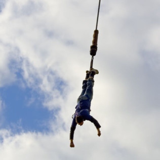 Puenting en Puente de la Vicaría (Vicaría de Yeste, Albacete)