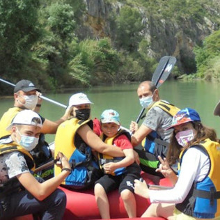 Rafting en el Cañón de Almadenes con Visita a 3 Cuevas: los Monigotes, la Nutria y el Puerto (Calasparra, Murcia)