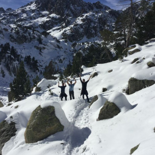 Ruta con Raquetas de Nieve por el Bosc del Gerdar (Lleida)