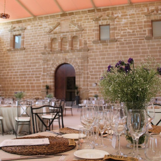 Comida o Cena para dos en Restaurante Sacrum de la Ermita Madre De Dios (Úbeda, Jaén)
