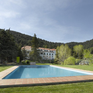 Mesa para dos: Comida o Cena para dos personas en Parador de Cazorla (Jaén)