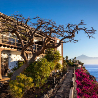 Mesa para dos: Comida o Cena para dos personas en Parador de La Gomera (Santa Cruz de Tenerife)