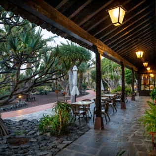 Mesa para dos: Comida o Cena para dos personas en Parador de La Gomera (Santa Cruz de Tenerife)