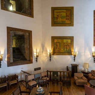 Mesa para dos: Comida o Cena para dos personas en Parador de Vilalba (Lugo)