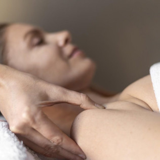 Exfoliación y Masaje en Elysium Luxury Wellness @ JW Marriott Madrid 5* (Madrid)