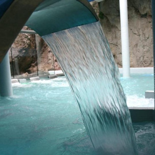 Circuito Spa, Masaje Manual, Comida o Cena en Restaurante Río Deva para dos en Balneario la Hermida 4* (Cantabria)