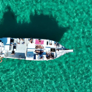 Salida en Barco con Opción a Comida: Es Trenc Boat (Colònia de Sant Jordi, Mallorca)
