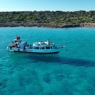 Salida en Barco con Opción a Comida: Es Trenc Boat (Colònia de Sant Jordi, Mallorca)