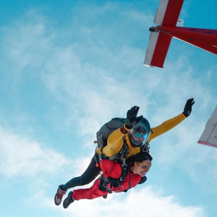 Salto Tándem en Paracaídas (Sant Fruitós de Bages, Barcelona)