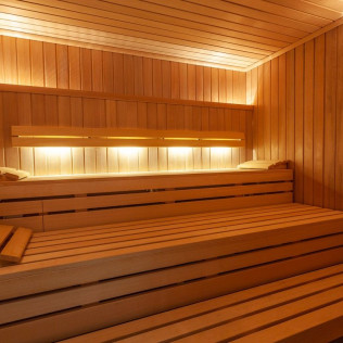 Zona de Aguas y Relaxing Massage en Seventy Spa del Hotel Seventy Barcelona 4* (Barcelona)