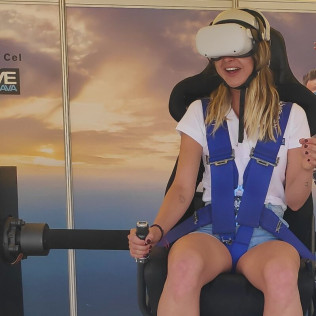 Virtual Reality Skydive Experience: Simulador de Paracaidismo (Empuriabrava, Girona)