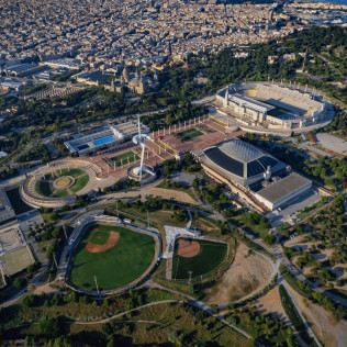 Vuelo en Helicóptero: Sky Tour Barcelona
