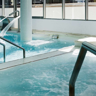 Circuito Spa, Masaje y Desayuno en Tahara Spa del Hotel Sun Palace Albir & Spa 4* (Alfàs del Pi, Alicante)