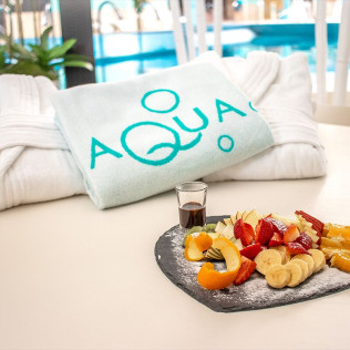 Circuito Spa VIP, Cava y Fruta Fresca para dos en Aqua Club Termal (Tenerife)