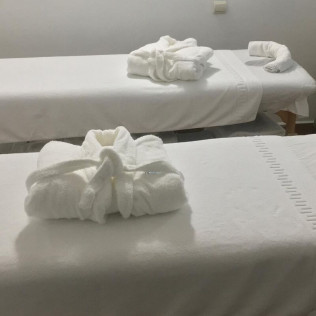 Circuito Spa, Masaje y Cena para dos en Spa Rural Mirador de Miranda (Cutiellos, Asturias)