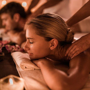 Circuito Spa, Masaje y Desayuno en Hotel Catalonia Granada 4* (Granada)