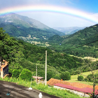 Circuito Spa y Desayuno en Spa Rural Mirador de Miranda (Cutiellos, Asturias)