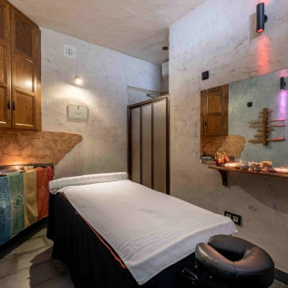 Circuito Spa y Masaje para dos en Spa Wellness de El Cercado Turismo Rural & SPA (Granada)