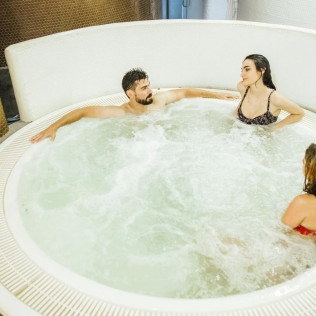 Circuito Spa para dos en Hotel Macià Granada Five Senses (Granada)