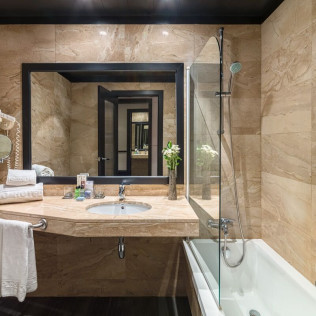 Escapada con Spa en el Hotel H10 Marina 4* (Barcelona)