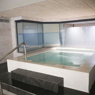 Circuito Spa y Desayuno para dos en Hotel Villa Romana 4* (Salou, Tarragona)