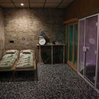 Acceso a Spa L'Inici (Llagostera, Girona)