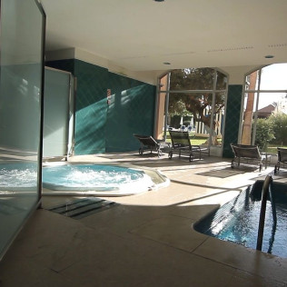 Circuito Spa, Masaje y Desayuno para dos en Spa Islantilla (Huelva)