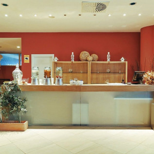 Circuito Spa, Masaje y Desayuno para dos en Spa Islantilla (Huelva)