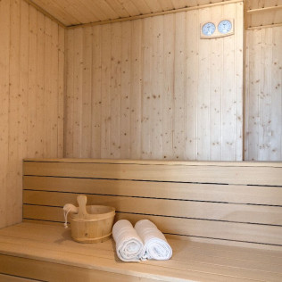 Circuito Spa y Masaje Relajante para dos en Playa de Foz Hotel & Spa by Gaiarooms (Lugo)