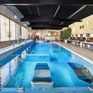 Circuito Spa y Masaje en Sallés Hotel Aeroport de Girona 4* (Riudellots de la Selva, Girona)