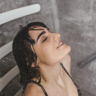 Circuito Spa, Masaje y Cava para Parejas en Hotel Macià Granada Five Senses (Granada)