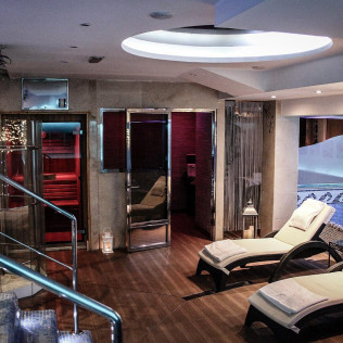 Circuito Spa y Masaje Relajante para dos en Balneario Aquatherapia (Salamanca)