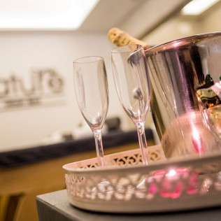 Circuito Spa y Jacuzzi Privado con Cava y Bombones para dos en Centro Nature Urban Spa (Jaén) 