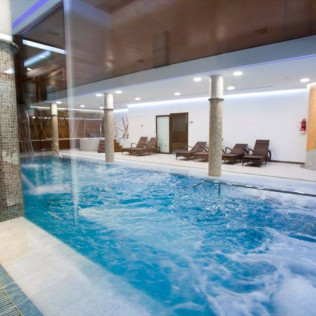Circuito Spa, Masaje Relajante y Desayuno en Hotel Hospes Palacio de Arenales & Spa 5* (Cáceres)
