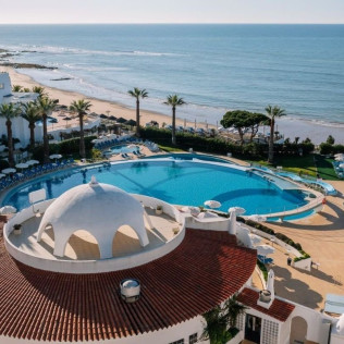 Espacio Bienestar para dos en Siddha Ayur Spa del Hotel Grand Muthu Oura View Beach Club 5* (Portugal)