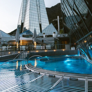 Acceso Premium a Caldea y Masaje Relajante de 30 minutos (Andorra)
