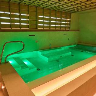 Circuito Spa Privado en Pareja y Cócteles de Autor en ESTIMAR Valencia 4&One (Valencia)