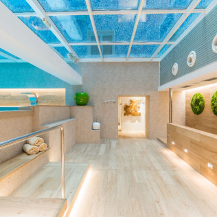 Circuito Spa Mare Nostrum y Comida o Cena en Sallés Hotel Pere IV 4* (Barcelona)