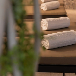 Circuito Spa y Masaje Corporal para dos en Hotel Catalonia Atenas 4* (Barcelona)