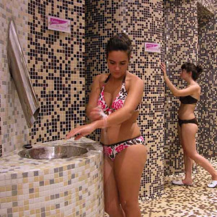 Circuito Spa y Comida o Cena en Hotel Palacio Albacete & Spa 4* (Albacete)