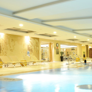 Circuito Spa y Hidromasaje Aquathermojet en Hotel Beatriz Toledo Auditorium & Spa 4* (Toledo)