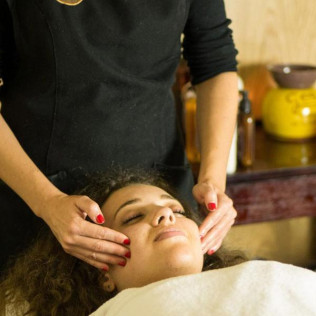 Circuito Spa Privado y Masaje 15' en Beer Spa (Alicante)