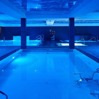Circuito Spa en Recorrido Marino, Masaje Relajante y Cena Degustación en Hotel & Thalasso Villa Antilla (Orio, Guipúzcoa)