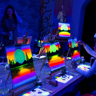 Taller de Arte con Vino (Palma de Mallorca)