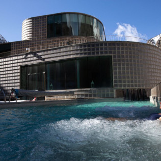 Visita a Bodegas Bal Minuta con Cata de Vino y Circuito Spa en Balneario Panticosa 4* para dos (Huesca) 