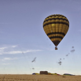 Vuelo en Globo con Reportaje Fotográfico y Almuerzo (Valladolid)
