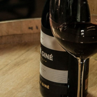 Cata de Vino para dos en BUIL & GINÉ (Tarragona)