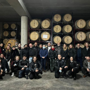 Visita a Bodega Vega Tolosa y Cata Comentada de Vinos  (Casas Ibáñez, Albacete)